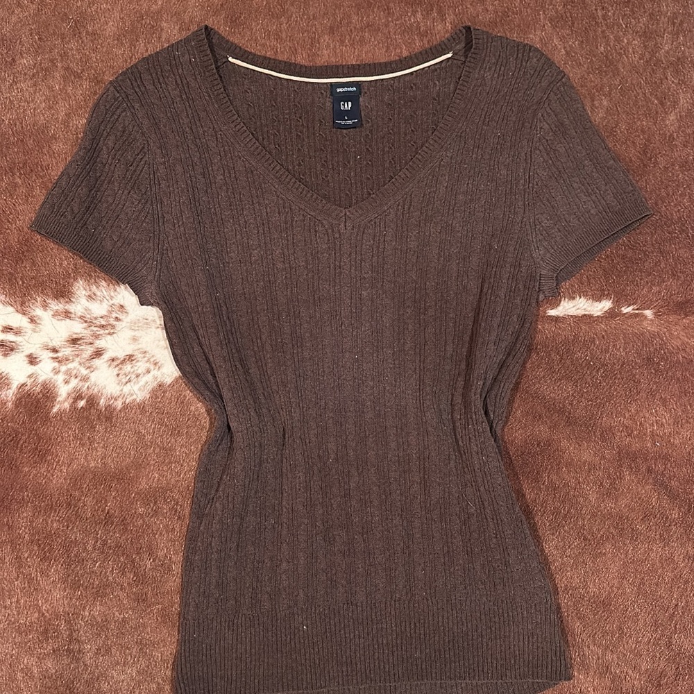 Vintage GAP baby tee sweater